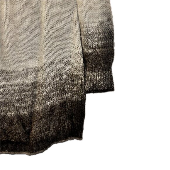 😊Anthropology Alpaca Wool Blend Oversize Sweater Gray Ombre Stripe Sz M EUC - Picture 9 of 9